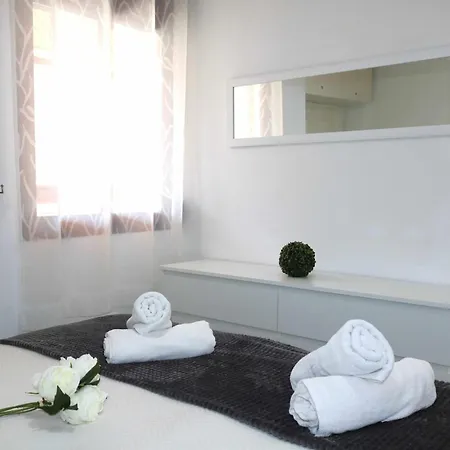 16bzafiro Primera Linea Apartment